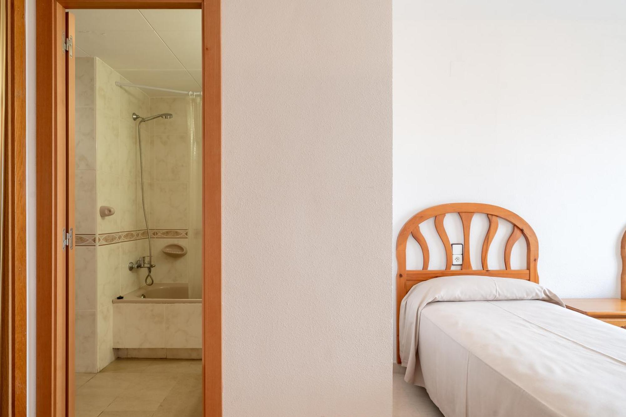 Rentalmar Central Park Salou Værelse billede